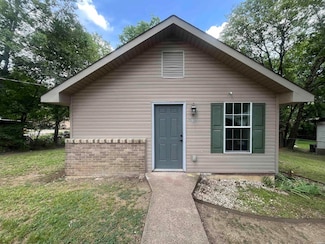 407 Busche St, Hot Springs National Park, AR 71901
