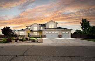 694 Poplar Ct, Grand Junction, CO 81507