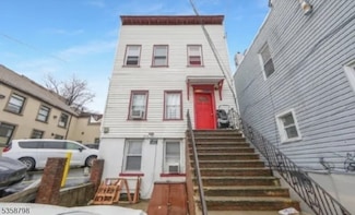22 Elm St, Paterson, NJ 07501