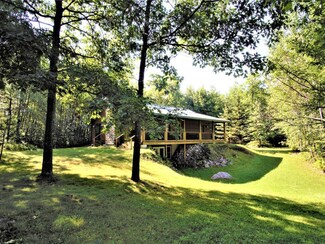 6654 Sylvan Shore Dr, Hazelhurst, WI 54531