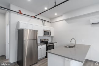 224 Hall St Unit 8, Phoenixville, PA 19460