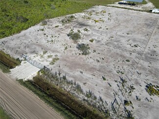 20317 NW 242nd St, Okeechobee, FL 34972