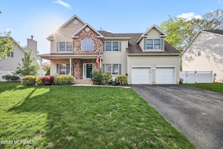 14 Regina Dr, Brick, NJ 08724