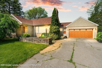 224 S Grace St, Lansing, MI 48917