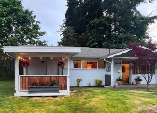 5605 227th St SW, Mountlake Terrace, WA 98043