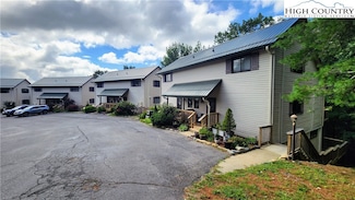 148 Hanging Rock Villas Unit 112, Seven Devils, NC 28604