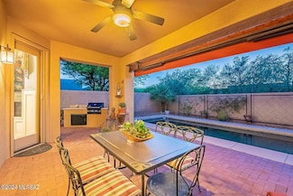 8183 N Painted Feather Dr, Tucson, AZ 85743