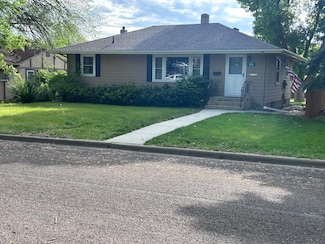 314 S Montana St, Mitchell, SD 57301