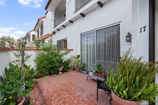 10030 Owensmouth Ave Unit 17, Chatsworth, CA 91311