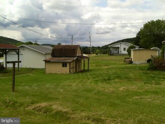 R 1 Greenspring Valley Rd, Green Spring, WV 26722