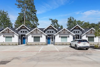 10317 Lake Rd Unit 4, Houston, TX 77070