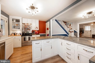 75 Woodbine Ave, Paoli, PA 19301
