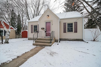 622 2nd Ave E, Shakopee, MN 55379