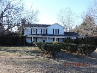 669 Lawyers Rd, Red House, VA 23963