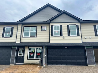 5157 Long Pointe Pass, Woodbury, MN 55129