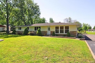 1004 W Old Highway C, Advance, MO 63730