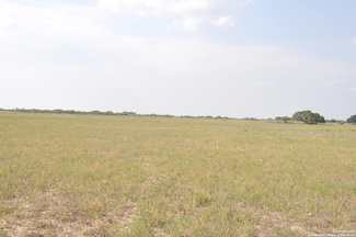 TBD Cr 777, Devine, TX 78016