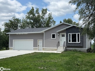 611 N Lincoln Ave, Eagle Grove, IA 50533