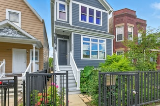 3721 W Wabansia Ave, Chicago, IL 60647