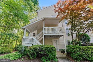 12193 Cardamom Dr, Woodbridge, VA 22192