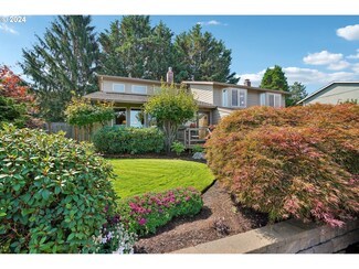 3806 SW 19th St, Gresham, OR 97080