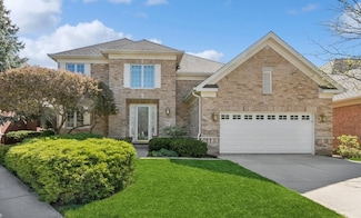 841 Country Club Ln, Northbrook, IL 60062