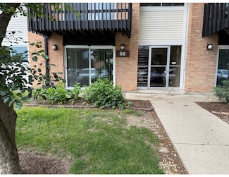 9B Kingery Quarter Unit 108, Willowbrook, IL 60527