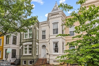 1328 35th St NW, Washington, DC 20007