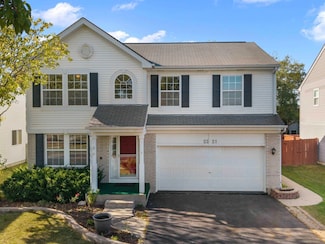 2521 Waterford Ln, Lake In the Hills, IL 60156