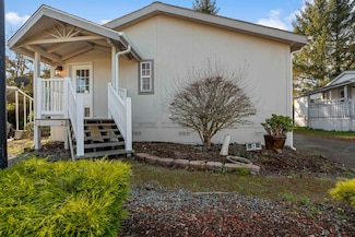 1093 U S 101, Crescent City, CA 95531