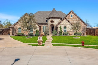 9137 Glendara Dr, North Richland Hills, TX 76182