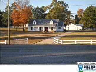 5191 Shady Crest Rd, Adamsville, AL 35005