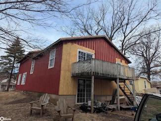 706 W Briggs Ave, Fairfield, IA 52556