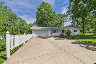 42 Bidwell Dr, Mountain Home, AR 72653