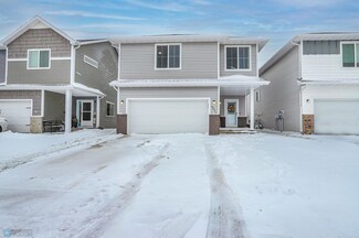 6011 63rd Ave S, Fargo, ND 58104