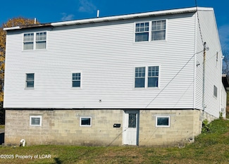18 Thompson St, Pittston, PA 18640