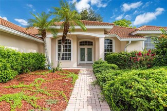 619 Pine Ranch Rd E, Osprey, FL 34229