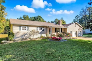 9112 New Rd, North Jackson, OH 44451