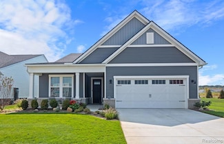 1590 Landings Ln, Milford, MI 48381