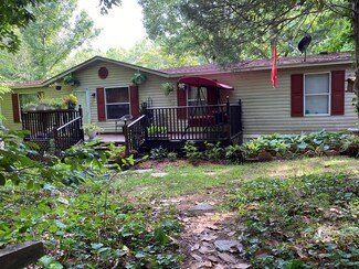 2012 Five Notch Rd, Bradley, SC 29819