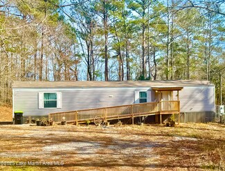 495 Lindsey Rd, Alexander City, AL 35010