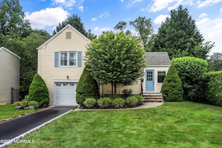 281 Hance Rd, Fair Haven, NJ 07704