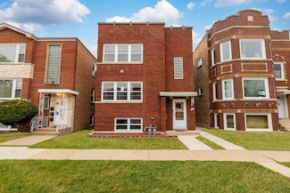 1815 Kenilworth Ave, Berwyn, IL 60402