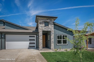 7400 Breaux Dr, Coeur D'Alene, ID 83815