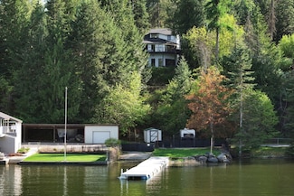 11624 Newman Lake Rd, Newman Lake, WA 99025