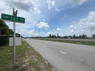 12900 NW 182nd St, Hialeah, FL 33018