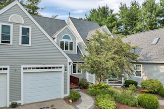 365 Winding Pond Rd, Londonderry, NH 03053