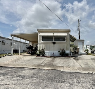 3314 C Ave, Mims, FL 32754