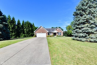 114 Sunrise Ln, Lizton, IN 46149