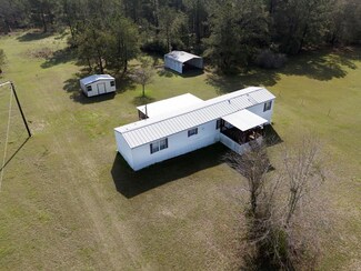 77A Macedonia Rd, Fort Gaines, GA 39851